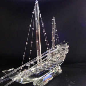 水晶船